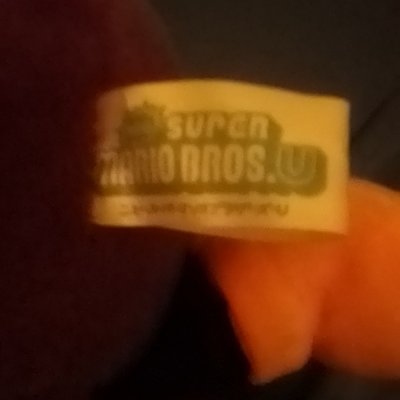 Super Mario Nabbit Plush - Picture 3 of 4